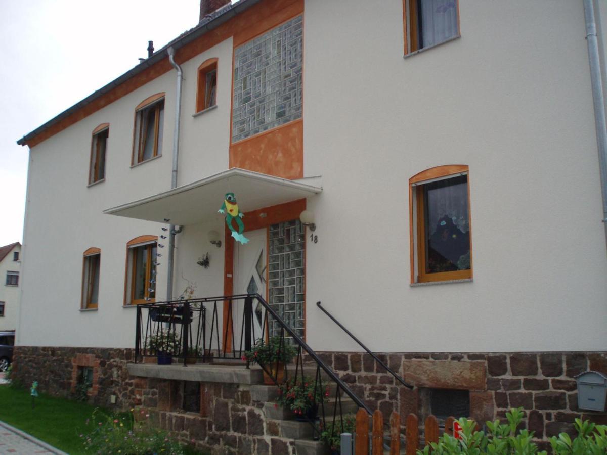 Tiny-Apartment-In-Gemuenden-An-Der-Wohra Gemunden an der Wohra Luaran gambar