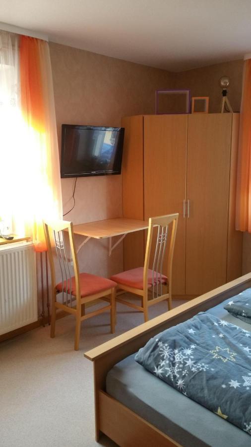 Tiny-Apartment-In-Gemuenden-An-Der-Wohra Gemunden an der Wohra Luaran gambar